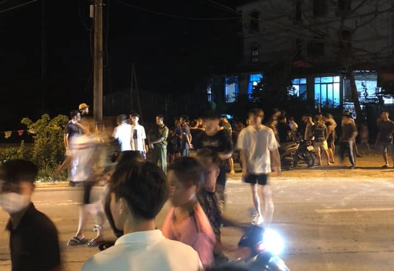 Ph&aacute;t hiện bộ h&agrave;i cốt khi đang l&agrave;m c&ocirc;ng tr&igrave;nh tr&ecirc;n quốc lộ- Ảnh 1.