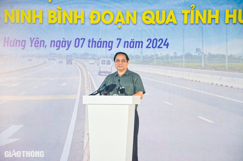 Thủ tướng: Hưng Y&ecirc;n cần ph&aacute;t huy tối đa lợi thế tuyến đường gần 3.200 tỷ mang lại- Ảnh 3.