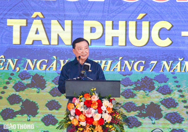 Thủ tướng ph&aacute;t lệnh khởi c&ocirc;ng tuyến đường 3.000 tỷ ở Hưng Y&ecirc;n- Ảnh 5.