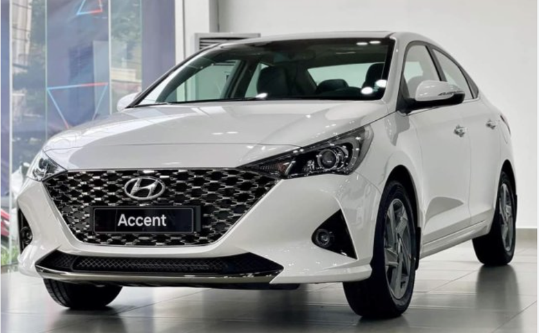 Ô tô "độ" mặt ca lăng lên đời xe thế nào để được đăng kiểm?- Ảnh 2. Ô tô "độ" mặt ca lăng lên đời xe thế nào để được đăng kiểm?- Ảnh 2.