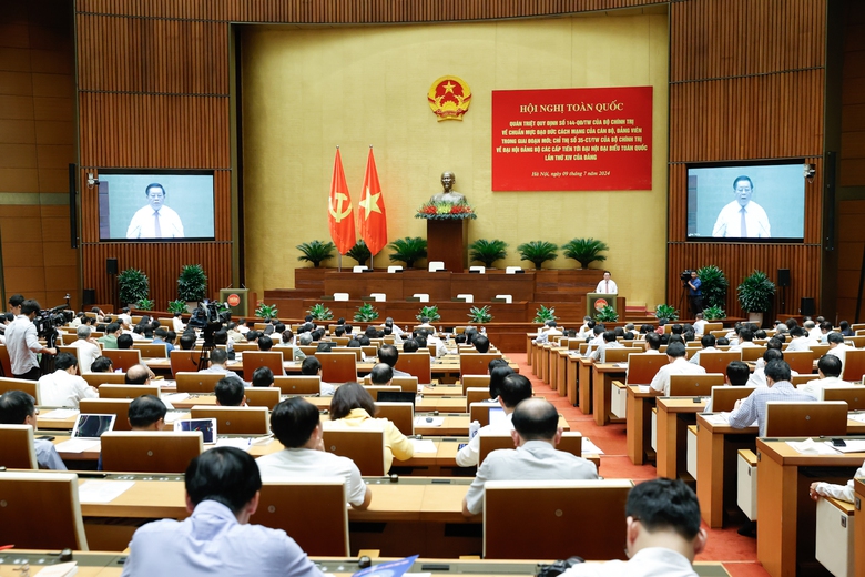 Hơn 1,28 triệu c&aacute;n bộ, đảng vi&ecirc;n dự hội nghị qu&aacute;n triệt chuẩn mực đạo đức c&aacute;ch mạng- Ảnh 2.