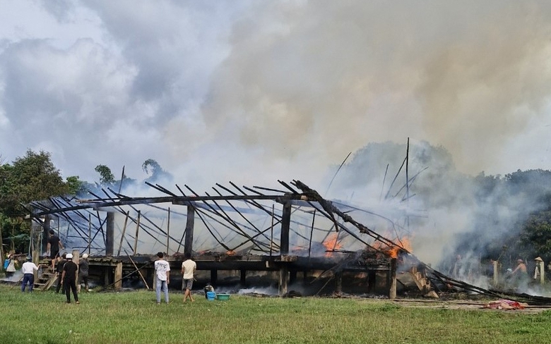 H&eacute; lộ nguy&ecirc;n nh&acirc;n ch&aacute;y nh&agrave; r&ocirc;ng tiền tỷ ở Gia Lai- Ảnh 1.