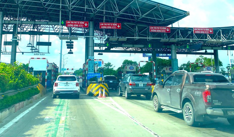 Nhiều đề xuất mới về thanh toán điện tử giao thông đường bộ- Ảnh 2. Nhiều đề xuất mới về thanh toán điện tử giao thông đường bộ- Ảnh 2.