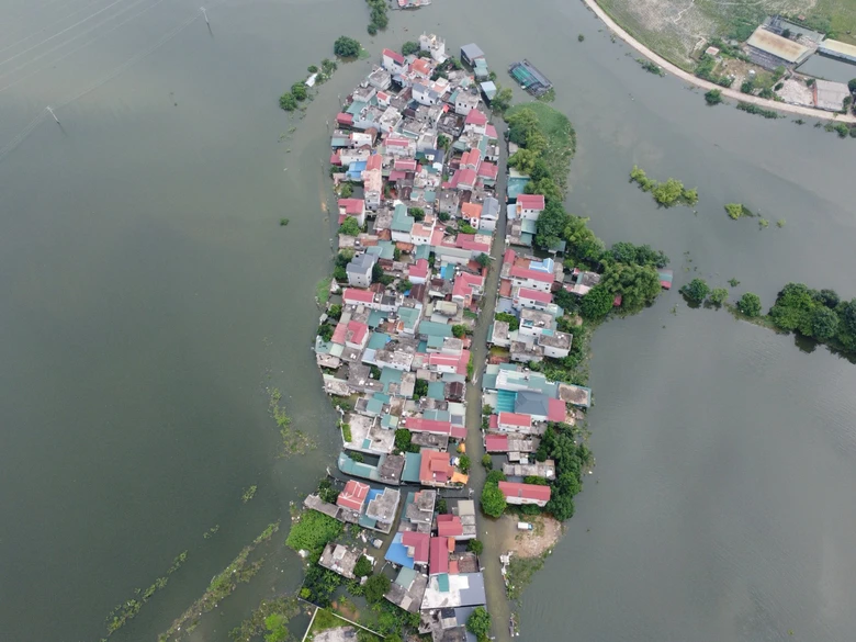Hơn 100 cầu, cống, đập ở H&agrave; Nội hư hỏng sau mưa lũ- Ảnh 1.