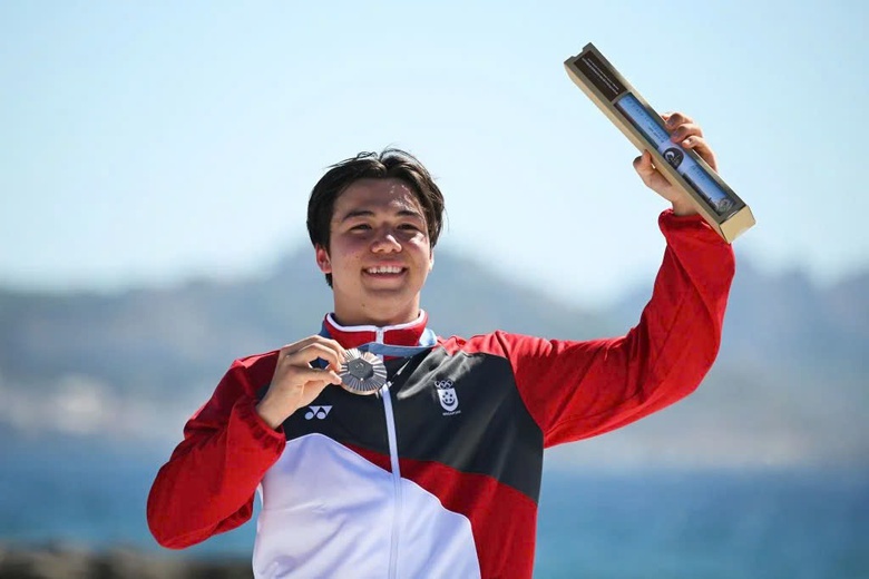 Thần đồng đang học cấp ba mang huy chương Olympic đầu ti&ecirc;n về cho Singapore- Ảnh 1.