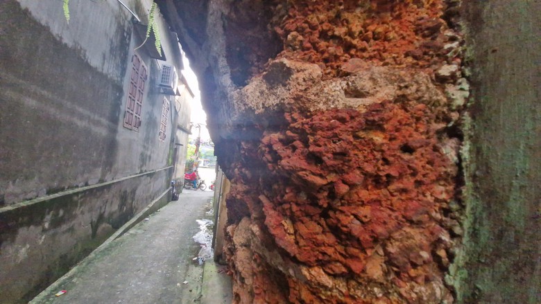 Độc đ&aacute;o những căn nh&agrave; cổ h&agrave;ng trăm năm tuổi, chứng t&iacute;ch l&agrave;ng gốm cổ Thổ H&agrave;, Bắc Giang- Ảnh 5.