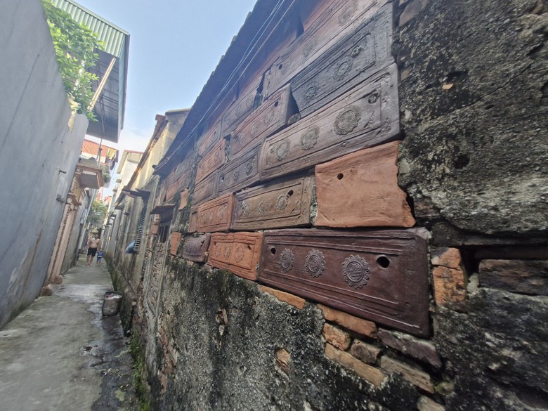 Độc đ&aacute;o những căn nh&agrave; cổ h&agrave;ng trăm năm tuổi, chứng t&iacute;ch l&agrave;ng gốm cổ Thổ H&agrave;, Bắc Giang- Ảnh 10.