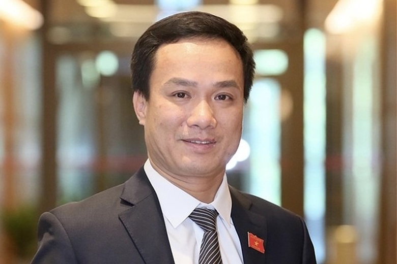 &Ocirc;ng Triệu Thế H&ugrave;ng th&ocirc;i giữ chức Chủ tịch UBND tỉnh Hải Dương- Ảnh 1.