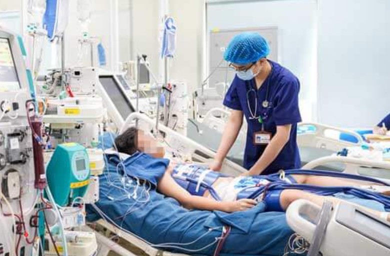 Bác sĩ Nhi khoa cảnh báo cách sơ cứu khiến trẻ đuối nước thêm nguy kịch- Ảnh 1. Bác sĩ Nhi khoa cảnh báo cách sơ cứu khiến trẻ đuối nước thêm nguy kịch- Ảnh 1.