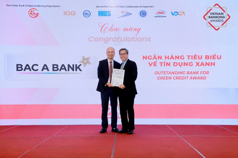 BAC A BANK hai năm liền nhận giải thưởng Ng&acirc;n h&agrave;ng ti&ecirc;u biểu về t&iacute;n dụng xanh- Ảnh 1.