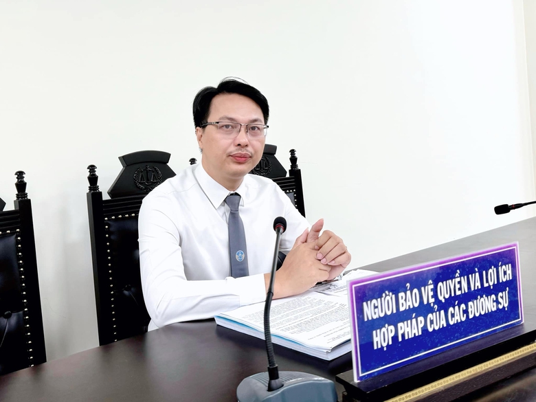 Nghi vấn văn bằng giả của &ocirc;ng Vương Tấn Việt: C&oacute; thể khởi tố vụ &aacute;n h&igrave;nh sự- Ảnh 1.