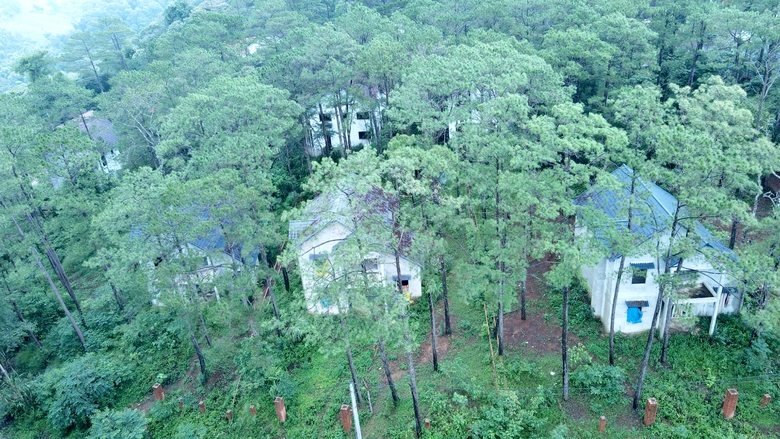 Thị trấn phố n&uacute;i h&uacute;t kh&aacute;ch nhờ&hellip; động đất- Ảnh 3.