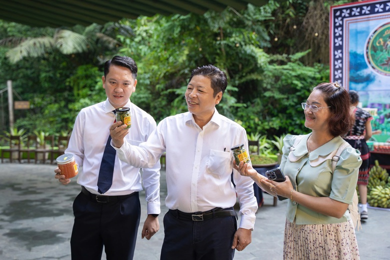 Đặc sắc lễ hội ớt A Riêu nơi Cổng trời Đông Giang- Ảnh 2. Đặc sắc lễ hội ớt A Riêu nơi Cổng trời Đông Giang- Ảnh 2.