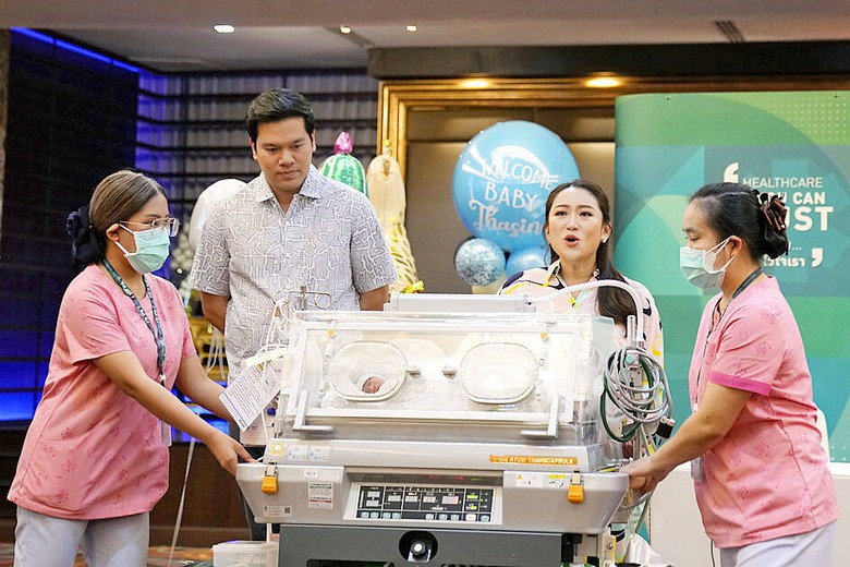 T&acirc;n Thủ tướng Th&aacute;i Lan với tuổi thơ biến động c&ugrave;ng ch&iacute;nh trị- Ảnh 4.