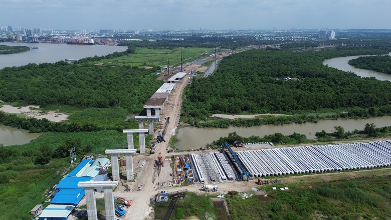 Ngắm cầu Nhơn Trạch nối TP.HCM với Đồng Nai sắp hợp long v&agrave;o th&aacute;ng 1/2025- Ảnh 6.