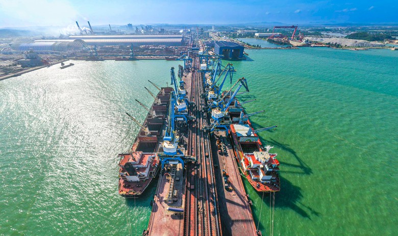Đầu tư mạnh hạ tầng x&acirc;y dựng Quảng Ng&atilde;i th&agrave;nh trung t&acirc;m logistics- Ảnh 5.