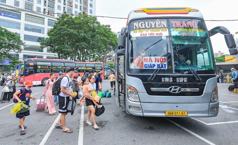 V&eacute; m&aacute;y bay, t&agrave;u xe dịp 2/9 &ldquo;n&oacute;ng&rdquo; dần- Ảnh 2.