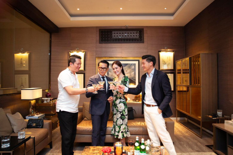 Bí ẩn khối tài sản kếch xù của vợ chồng Đoàn Di Băng- Ảnh 2. Bí ẩn khối tài sản kếch xù của vợ chồng Đoàn Di Băng- Ảnh 2.