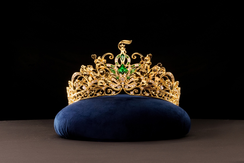 Tiara Á hậu 4 Tiara Á hậu 4