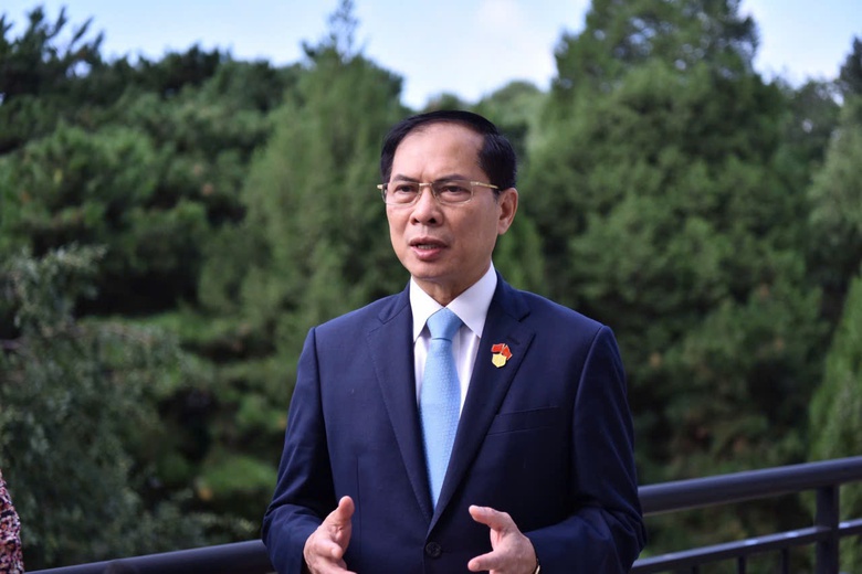 Việt - Trung th&uacute;c đẩy kết nối đường bộ cao tốc, đường sắt tốc độ cao- Ảnh 2.