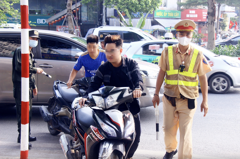 Tập trung xử l&yacute; nghi&ecirc;m vi phạm nồng độ cồn dịp 2/9- Ảnh 1.