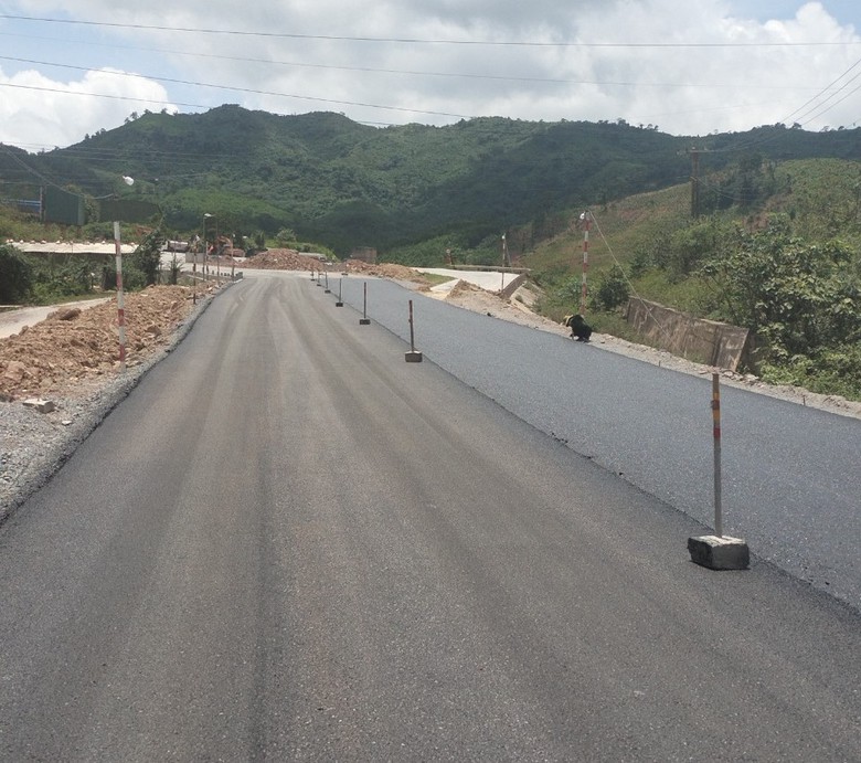 Nắn tuyến, hạ độ cao, l&agrave;m đường tho&aacute;t hiểm tr&ecirc;n dốc "tử thần"- Ảnh 2.