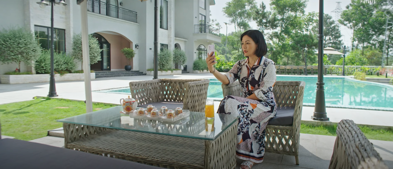 Đi giữa trời rực rỡ tập 18: Vẫn ki&ecirc;n tr&igrave; sau biến cố, Chải đến tận trường tặng hoa cho Pu- Ảnh 5.