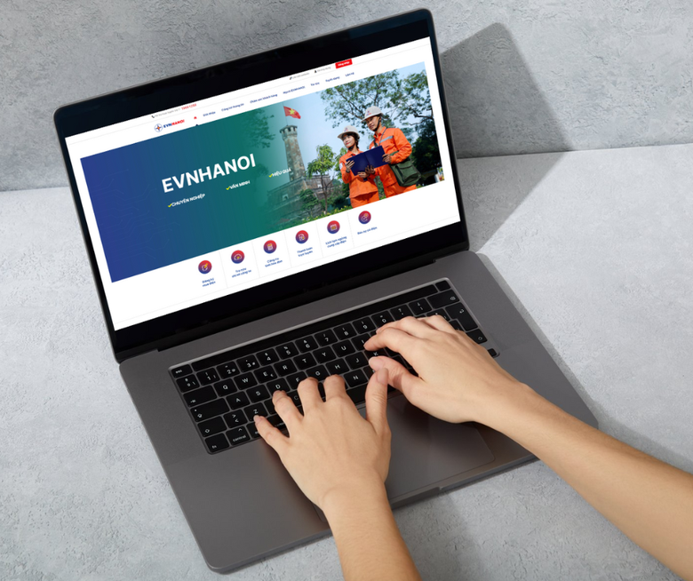 Chỉ "một chạm", l&agrave;m thủ tục với EVNHANOI dễ d&agrave;ng- Ảnh 2.