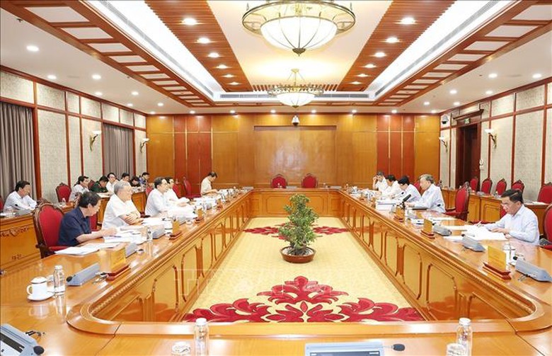 Tổng B&iacute; thư, Chủ tịch nước T&ocirc; L&acirc;m chủ tr&igrave; họp Bộ Ch&iacute;nh trị về Quy hoạch TP.HCM- Ảnh 1.