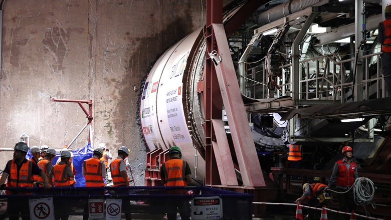 "Si&ecirc;u robot" đ&atilde; khoan được bao nhi&ecirc;u m&eacute;t hầm metro Nhổn - ga H&agrave; Nội?- Ảnh 1.