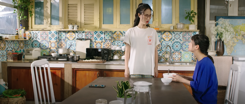 Đi giữa trời rực rỡ tập 19: Như "trộm" tiền đ&oacute;ng học của Pu?- Ảnh 1.