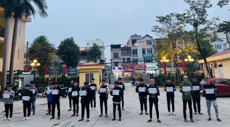 Hỗn chiến trong đ&ecirc;m ở Thanh Oai, 1 người tử vong- Ảnh 1.
