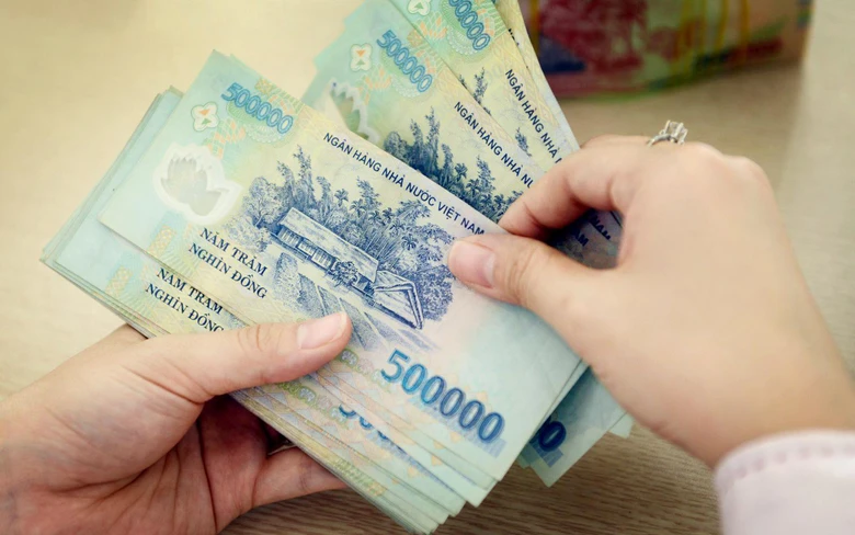 Nghiên cứu, bổ sung trách nhiệm người đứng đầu trong xếp loại cán bộ để trả lương, thưởng- Ảnh 1. Nghiên cứu, bổ sung trách nhiệm người đứng đầu trong xếp loại cán bộ để trả lương, thưởng- Ảnh 1.