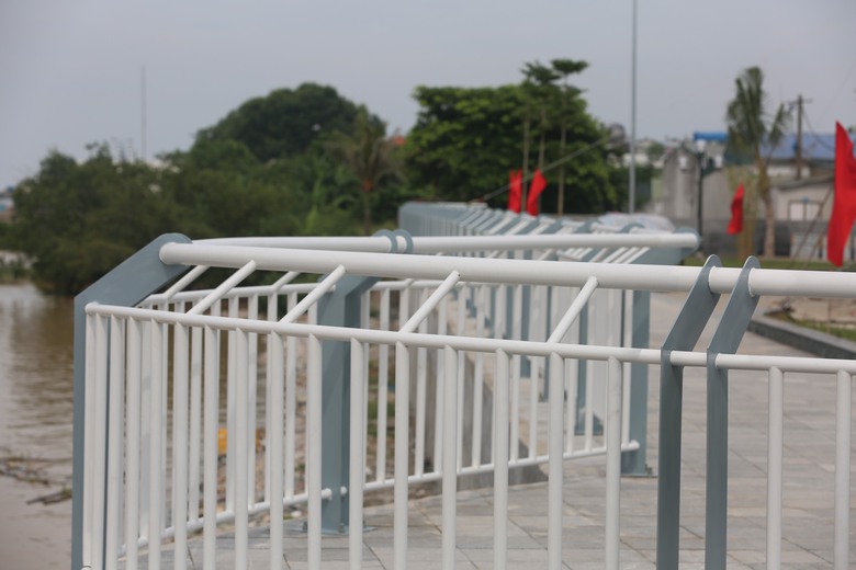 Ngắm tượng đ&agrave;i "Con t&agrave;u tập kết ra Bắc" ở Sầm Sơn- Ảnh 12.