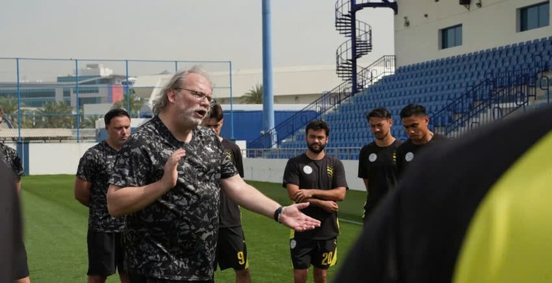 Đối thủ của tuyển Việt Nam c&oacute; biến trước AFF Cup 2024- Ảnh 1.