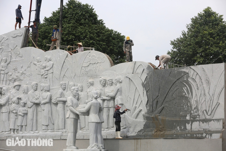 Ngắm tượng đ&agrave;i "Con t&agrave;u tập kết ra Bắc" ở Sầm Sơn- Ảnh 9.