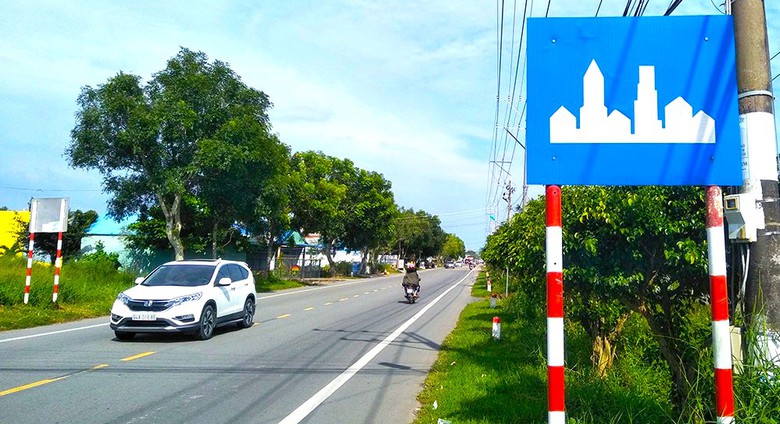 Tốc độ tối đa cho ph&eacute;p trong v&agrave; ngo&agrave;i khu đ&ocirc;ng d&acirc;n cư c&oacute; g&igrave; mới?- Ảnh 1.