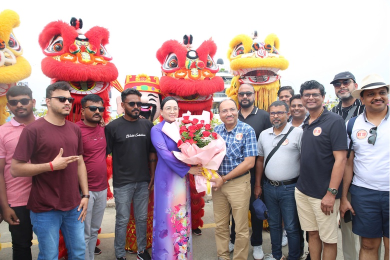 Hậu trường chuyện đi lại, bếp núc cho đoàn 4.500 khách của tỷ phú Ấn Độ đến Việt Nam- Ảnh 2. Hậu trường chuyện đi lại, bếp núc cho đoàn 4.500 khách của tỷ phú Ấn Độ đến Việt Nam- Ảnh 2.