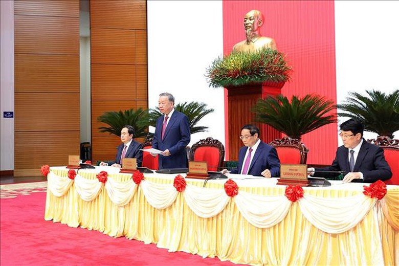 Khai mạc Hội nghị Ban Chấp h&agrave;nh Trung ương kh&oacute;a XIII- Ảnh 3.