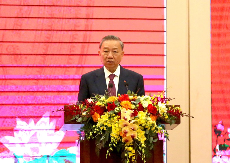 T&acirc;n Tổng B&iacute; thư T&ocirc; L&acirc;m: Ki&ecirc;n định lập trường, quan điểm v&agrave; thực h&agrave;nh "d&acirc;n l&agrave; gốc"- Ảnh 1.