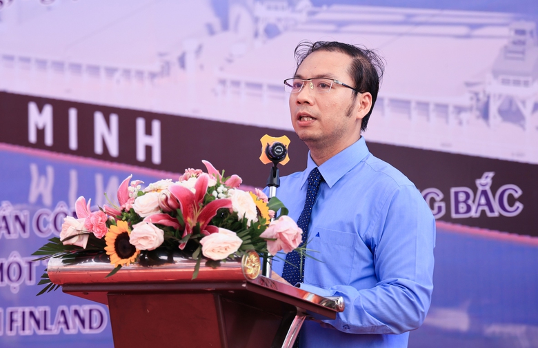 Hạ thủy tàu hàng trọng tải 45.000 DWT- Ảnh 4. Hạ thủy tàu hàng trọng tải 45.000 DWT- Ảnh 4.