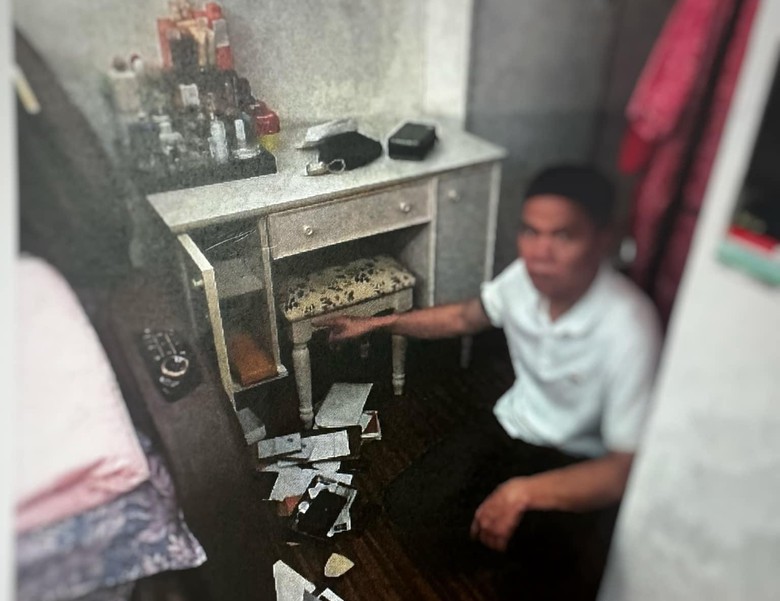 "Trộm ngoại" đột nhập nh&agrave; d&acirc;n khoắng t&agrave;i sản giữa ban ng&agrave;y- Ảnh 2.