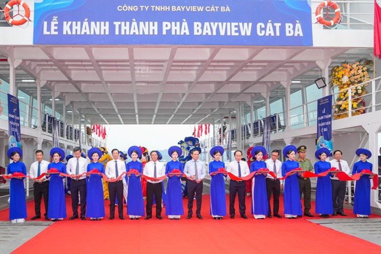 Hải Ph&ograve;ng kh&aacute;nh th&agrave;nh, đưa 3 ph&agrave; mới BayView đi đảo C&aacute;t B&agrave; v&agrave;o hoạt động- Ảnh 1.