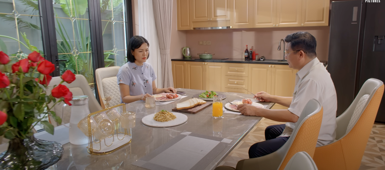 Đi giữa trời rực rỡ tập 23: Th&aacute;i dần c&oacute; cảm t&igrave;nh với Pu- Ảnh 5.