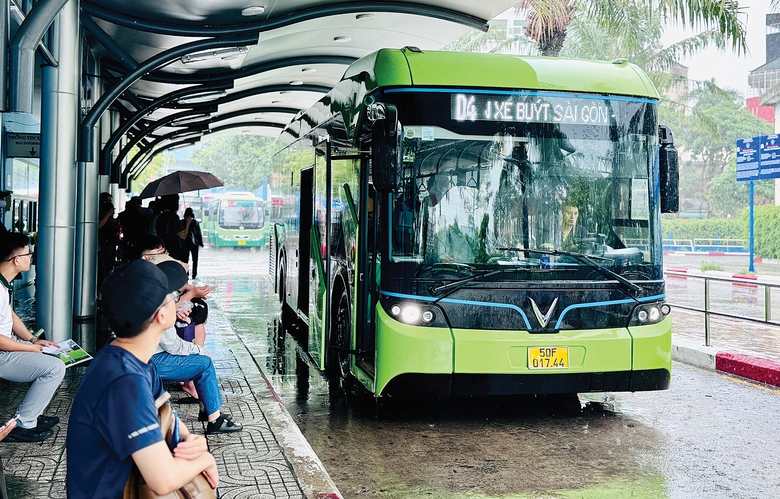 TP.HCM chốt lộ tr&igrave;nh đầu tư xe bu&yacute;t điện- Ảnh 2.