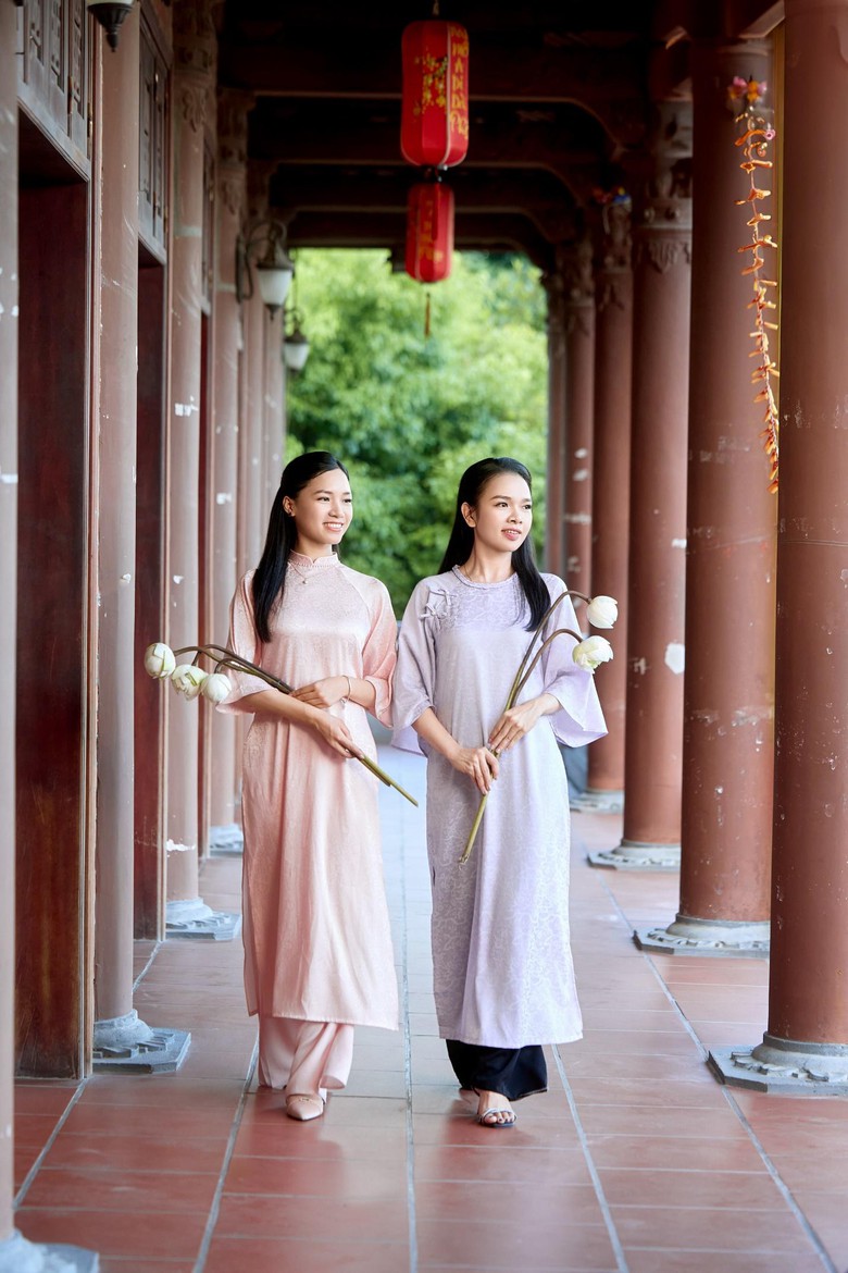 X:\1. T&Agrave;I LIỆU CHUNG\T&agrave;i liệu chung Sun World\H&Agrave; NAM\Trải nghiệm H&agrave; Nam- Kh&aacute;nh Kh&ugrave;ng\Ch&ugrave;a Bầu\KHAH0440.jpg