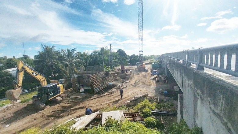 Thi c&ocirc;ng xuy&ecirc;n lễ, nh&agrave; thầu quyết t&acirc;m vượt tiến độ tuyến Cao L&atilde;nh - Lộ Tẻ- Ảnh 2.