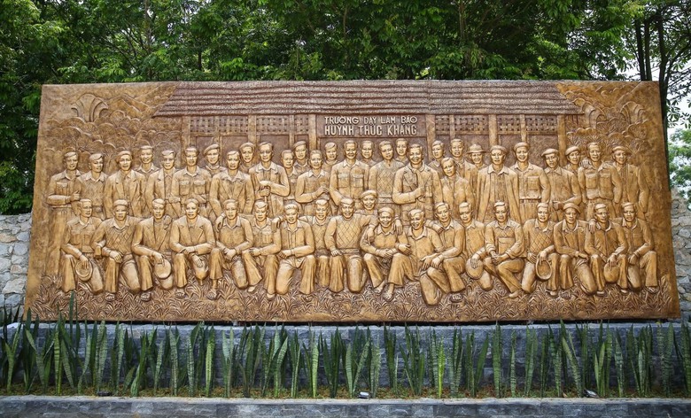 C&ocirc;ng tr&igrave;nh kh&ocirc;ng chỉ t&aacute;i hiện lịch sử m&agrave; c&ograve;n đảm bảo t&iacute;nh mỹ thuật cao. (Ảnh: Hội Nh&agrave; b&aacute;o Việt Nam)