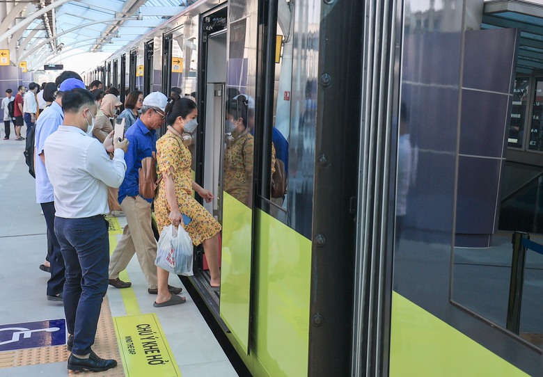 Ch&iacute;nh thức khai th&aacute;c thương mại 8,5km tr&ecirc;n cao metro Nhổn - ga H&agrave; Nội- Ảnh 5.