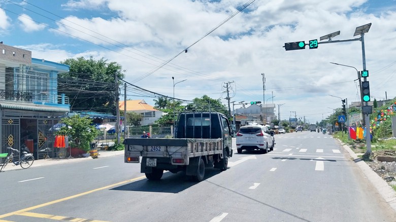 Đồng Tháp: Xử lý điểm đen nhằm đảm bảo ATGT- Ảnh 1. Đồng Tháp: Xử lý điểm đen nhằm đảm bảo ATGT- Ảnh 1.